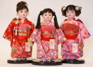 市松人形 – 倉片人形